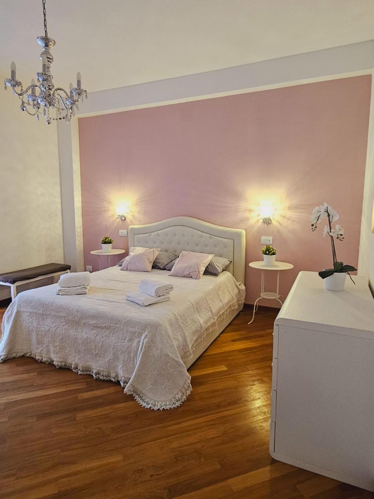 Apartment Queen Chic 2 *