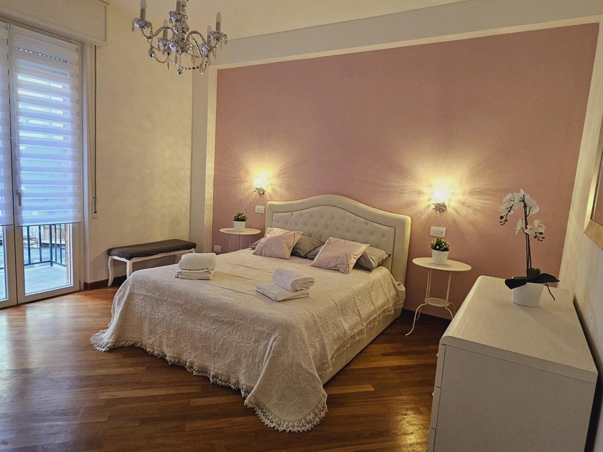 Queen Chic 2 Apartment La Spezia